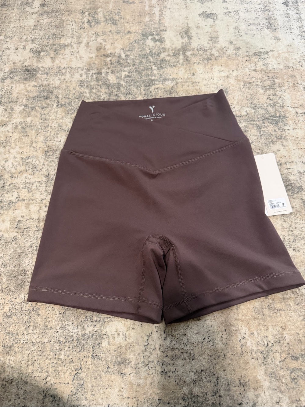 Yogalicious High-Waist Bike Shorts in Chocolate Brown